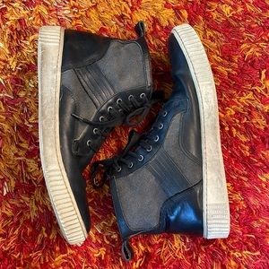 John Varvatos Wide Lace Sneaker. Size 13